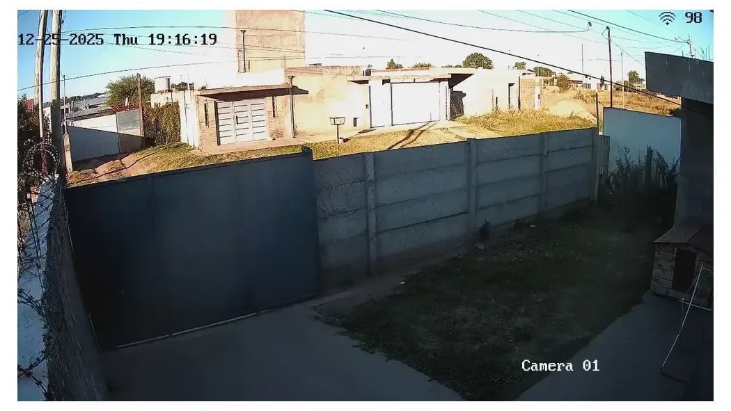 Kit Oficial Hikvision Easylink NKS424W02H Wi-Fi 4MP (2 Câmeras + NVR) — foto 5 de 5