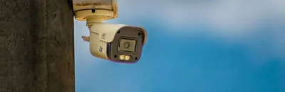 Câmera de Segurança para Ambientes Externos